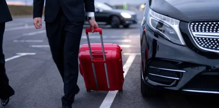 How to Book a Reliable Taxi from Heathrow Airport in Minutes